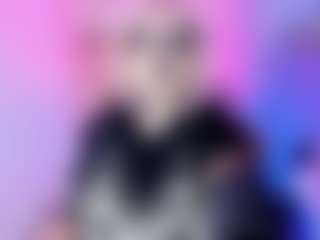 Bella's Live Sex Cam Show