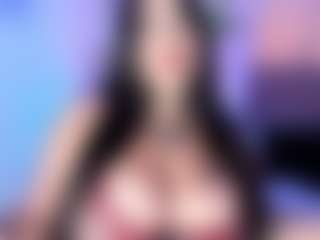 Bella's Live Sex Cam Show