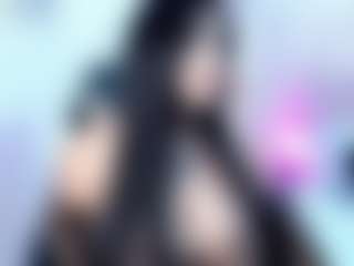 Bella's Live Sex Cam Show
