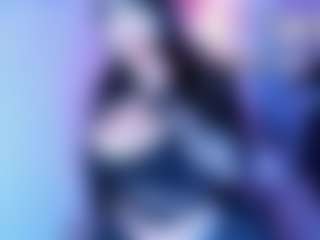 Live cam show with Bella - Cosplay Young Adult on Hubzter Live