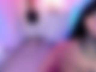 Live cam show with Bella - Cute on Camsoda