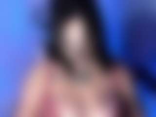 Bella's Live Sex Cam Show