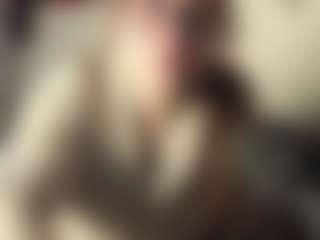 Live cam show with exolizzz66 - Drinking on Dolls Live