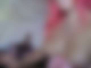 Emmie's Live Sex Cam Show