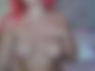 Emmie's Live Sex Cam Show