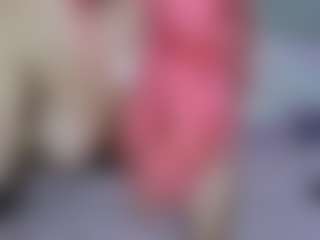 Emmie's Live Sex Cam Show