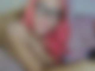 Emmie's Live Sex Cam Show