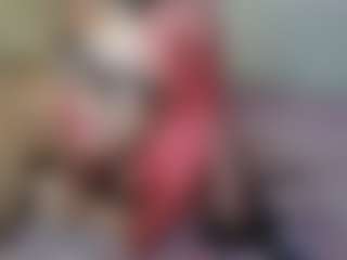 Emmie's Live Sex Cam Show