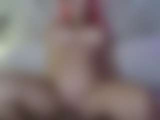 Emmie's Live Sex Cam Show