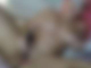 Emmie's Live Sex Cam Show