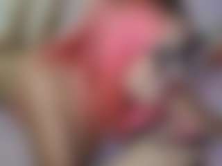 Emmie's Live Sex Cam Show