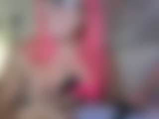 Emmie's Live Sex Cam Show