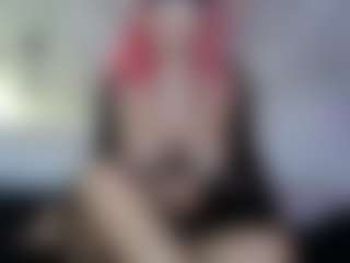Emmie's Live Sex Cam Show