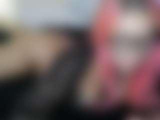 Emmie's Live Sex Cam Show