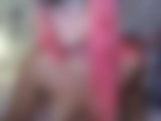 Emmie's Live Sex Cam Show