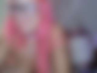 Emmie's Live Sex Cam Show