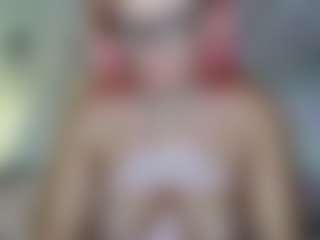 Emmie Ray's Live Sex Cam Show