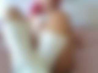 Emmie Ray's Live Sex Cam Show