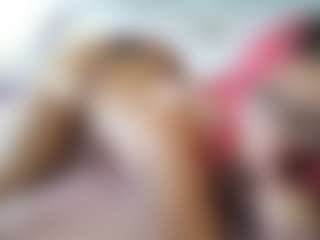 Live cam show with Emmie Ray - Cum Lovense on intimatelivegirls.com