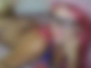 Live cam show with Emmie Ray - Orgasm on Camsoda