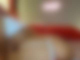 Live cam show with Emmie Ray - New Ebony on Camsoda | united states
