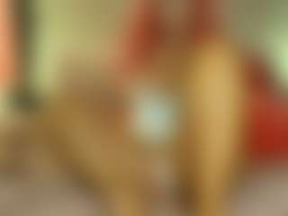 Live cam show with Emmie Ray - Spy Brown Hair on xheatlive.com