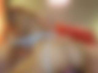 Emmie Ray's Live Sex Cam Show