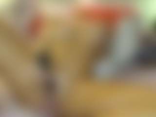 Live cam show with Emmie Ray - Flirt Ebony on Camsoda
