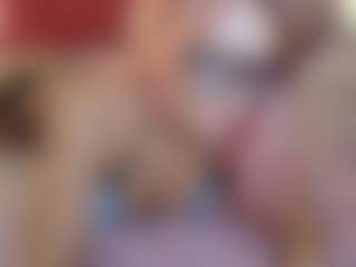Live cam show with Emmie Ray - White on Fit Hotties | united states