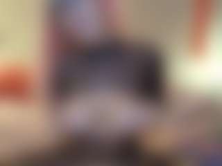 Emmie Ray's Live Sex Cam Show