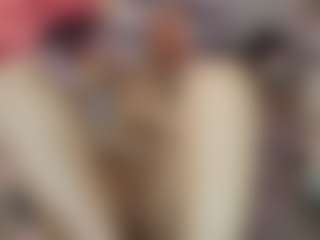 Emmie Ray's Live Sex Cam Show