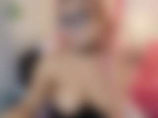 Emmie Ray's Live Sex Cam Show