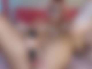 Emmie Ray's Live Sex Cam Show