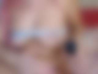Emmie Ray's Live Sex Cam Show