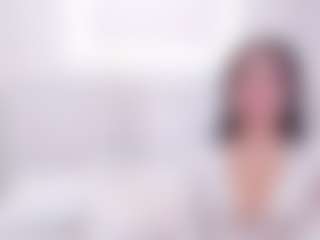 Live cam show with Im-giselle - Bedroom on luckytryst.com