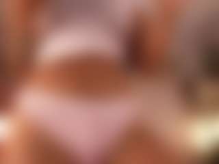 Spettacolo in cam dal vivo con Kali Hill - Public su Camsoda