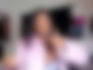 Live cam show with Karlie Kayozz - Wet on TeamSkeetLive