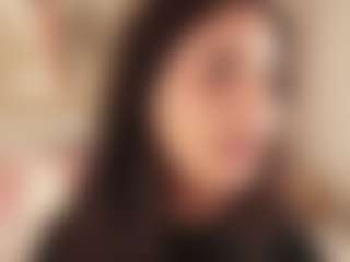 Live cam show with raychelblack - College on AdultVida.com