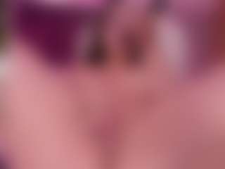 Scarlet-jons's Live Sex Cam Show