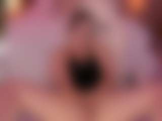 Live cam show with Scarlet-jons - Colombia on CamwithHer