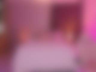 Live cam show with Scarlet-jons - Oil on Lustler