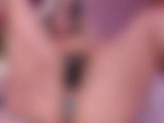 Live cam show with Scarlet-jons - Skinny on Camsoda.co