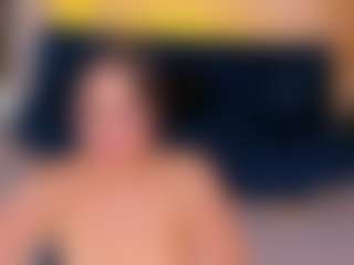 Scarlet-jons MILF webcam performer live streaming