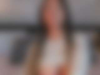 Live cam show with HOTTIE ANNETH - Shaved Pussy on 1on1-livenow