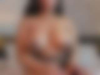 Live cam show with HOTTIE ANNETH - Squirt on Uber Horny