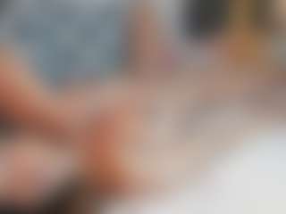 Live cam show with HOTTIE ANNETH - Colombia Young Adult on Uber Horny