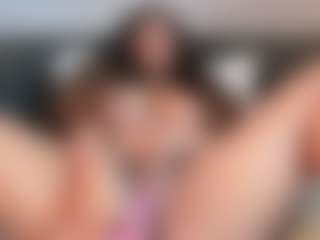 Live cam show with HOTTIE ANNETH - Twerk on Latina Girls
