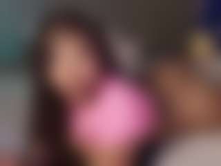 Live cam show with HOTTIE ANNETH - Ebony Shaved Pussy on Milfs Live