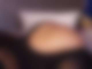 Live cam show with HOTTIE ANNETH - Oil on camwithhim.com