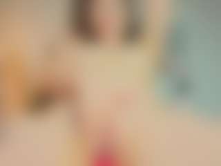 Live cam show with KateBleare - Bikini on CSO-WL